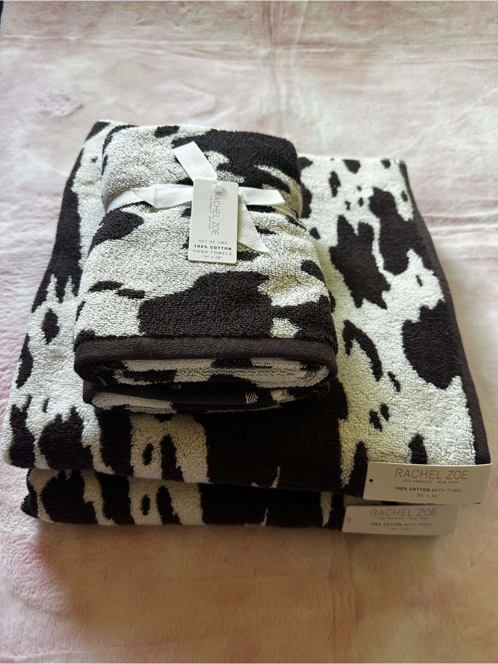 Cow Print 4-Piece Towel Set - Rachel Zoe NWT - 2 Bath & 2 Hand Towels